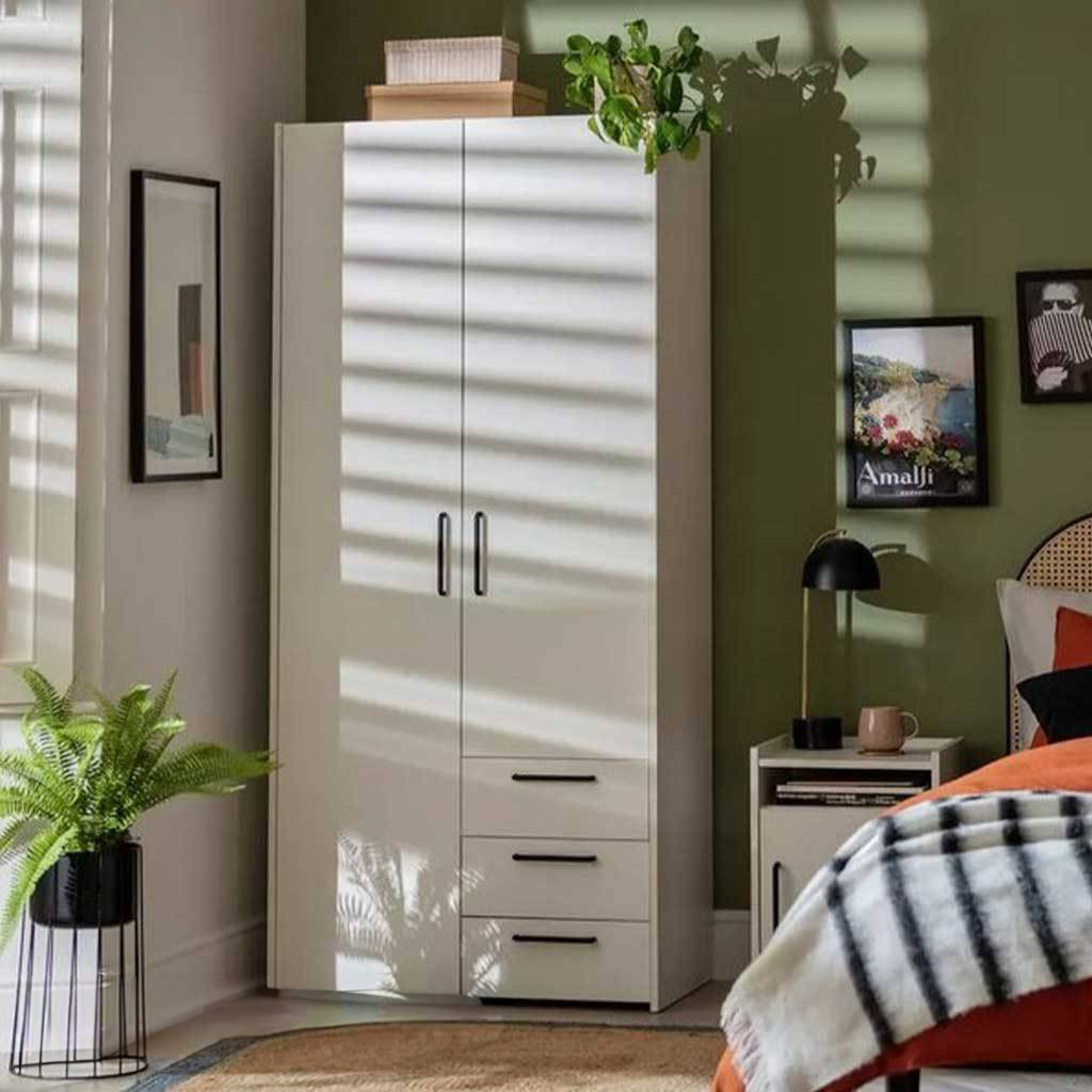 دواليب مودرن من خشب الكونتر بتصميم عصري