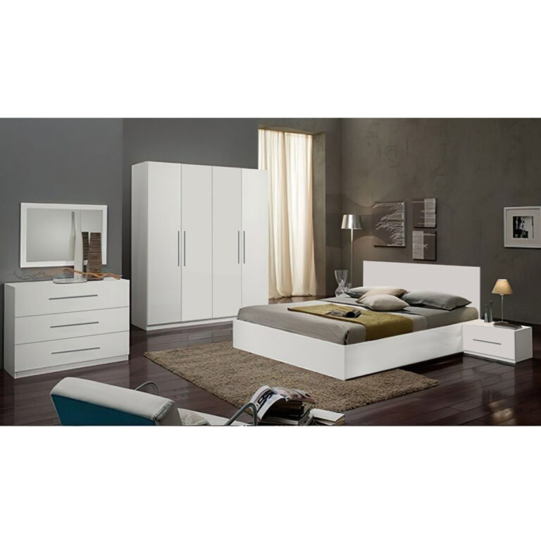 Breeze | دولاب كبير + سرير سوبر كينج أو 2 سرير 120 | ضمان 10 سنوات غرفة نوم Breeze من خشب الكونتر، سرير سوبر كينج أو 2 سرير 120، دولاب كبير، 2 كومود، وتسريحة أو مكتب. ضمان 10 سنوات. استمتع بالأناقة والراحة مع Breeze، دولاب كبير، سرير سوبر كينج أو 2 سرير 120، 2 كومود، وتسريحة أو مكتب. ضمان 10 سنوات.