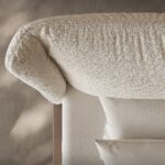 ⁦سرير سوبر كينج Deluxe Haven – نوم فاخر وراحة مثالية⁩ - الصورة ⁦4⁩