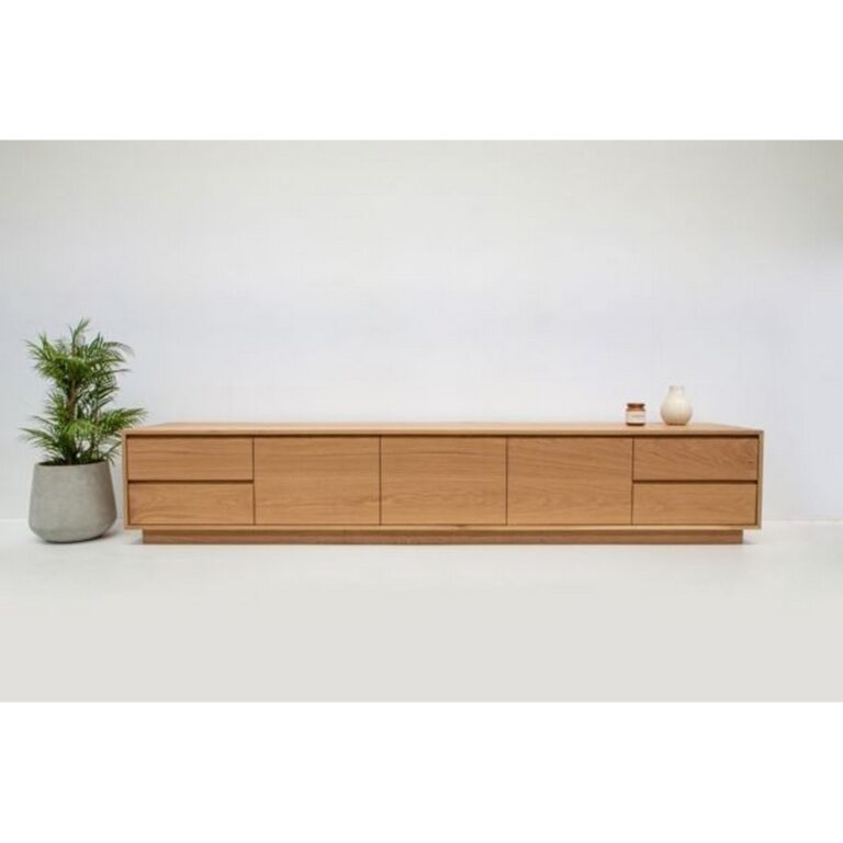 Form TV Unit | وحدة تليفزيون خشب كونتر وأرجل زان طبيعي Form TV Unit مع مفصلات Soft Close، أكسسوارات إيطالي، وأرجل زان طبيعي. تصميم عصري أنيق. وحدة Form TV Unit عملية وفاخرة، خشب كونتر، مفصلات Soft Close، أرجل زان طبيعي، وأكسسوارات إيطالي.